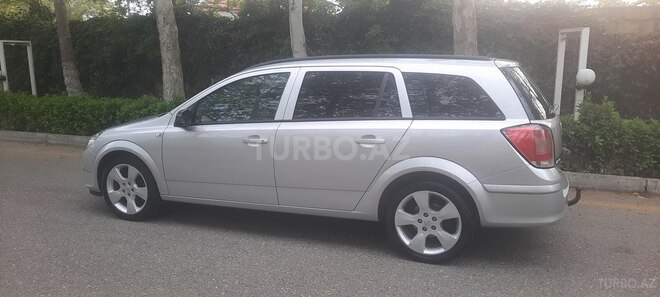 Opel Astra 2006, 260,000 km - 1.4 l - Bakı