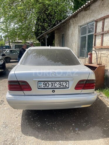 Mercedes E 230 1995, 510,000 km - 2.3 l - Lənkəran