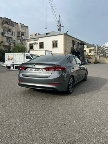 Hyundai Elantra 2016, 250,000 km - 2.0 l - Bakı