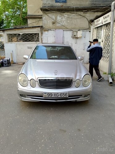 Mercedes E 270 2002, 350,000 km - 2.7 l - Bakı