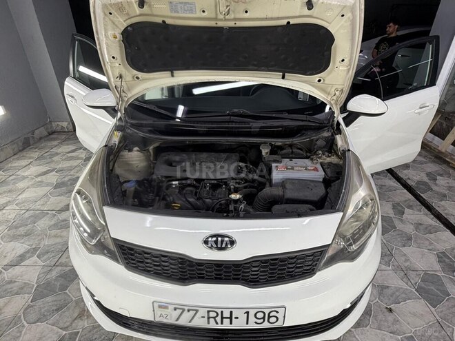 Kia Rio 2015, 240,000 km - 1.6 l - Bakı
