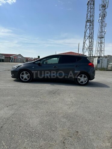 Kia Ceed 2014, 220,000 km - 1.6 l - Bakı