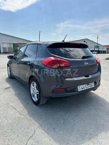 Kia Ceed 2014, 220,000 km - 1.6 l - Bakı