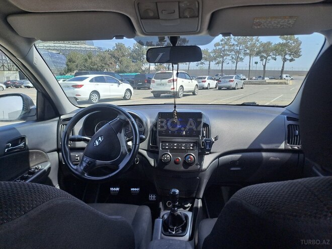 Hyundai i30 2009, 330,000 km - 1.6 l - Bakı