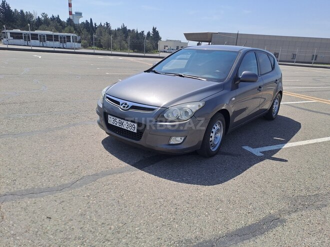 Hyundai i30 2009, 330,000 km - 1.6 l - Bakı