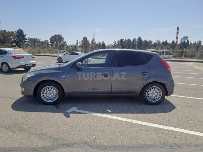 Hyundai i30 2009, 330,000 km - 1.6 l - Bakı