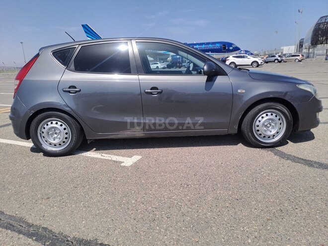 Hyundai i30 2009, 330,000 km - 1.6 l - Bakı