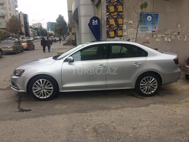 Volkswagen Jetta 2016, 135,500 km - 1.8 l - Bakı