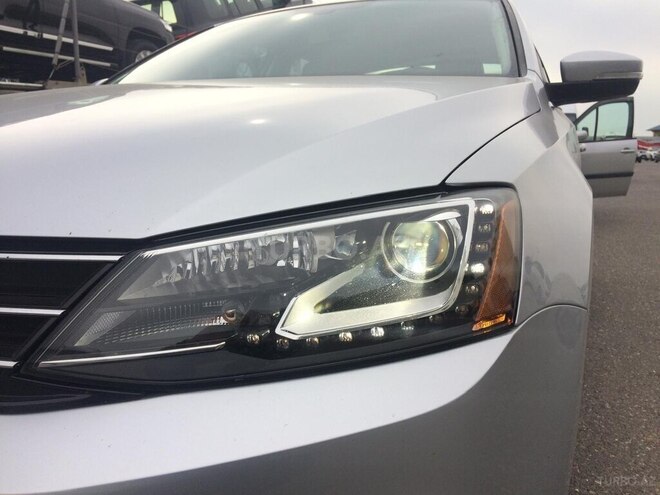 Volkswagen Jetta 2016, 135,500 km - 1.8 l - Bakı