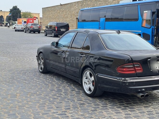 Mercedes E 320 1997, 226,000 km - 3.2 l - Bakı