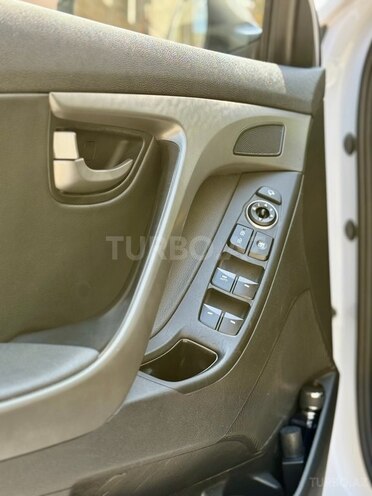 Hyundai Avante 2014, 168,000 km - 1.6 l - Bakı