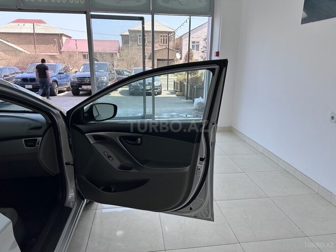 Hyundai Elantra 2013, 142,000 km - 1.8 l - Sumqayıt