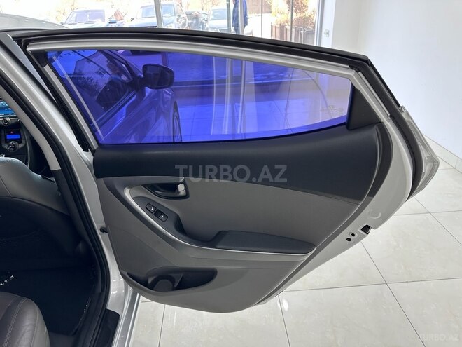 Hyundai Elantra 2013, 142,000 km - 1.8 l - Sumqayıt
