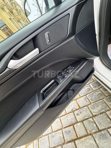 Ford Fusion (North America) 2018, 165,000 km - 1.5 l - Bakı