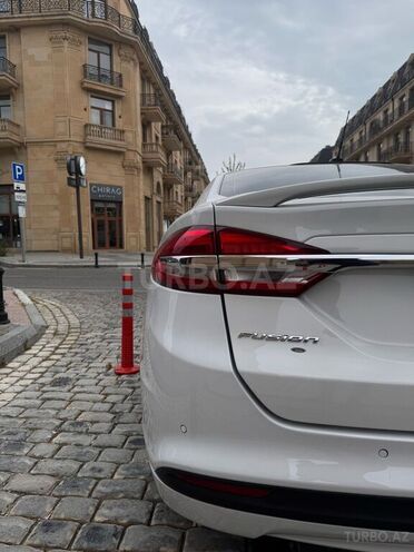 Ford Fusion (North America) 2018, 165,000 km - 1.5 l - Bakı
