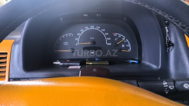 Mercedes Vito 110 2002, 724,000 km - 2.2 l - Bakı