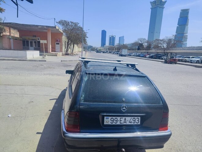 Mercedes C 220 2000, 334,523 km - 2.2 l - Bakı
