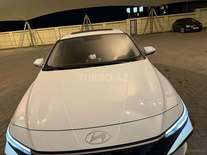 Hyundai Elantra 2024, 25,300 km - 1.6 л - Bakı