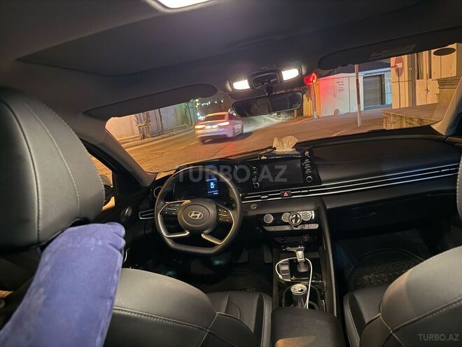 Hyundai Elantra 2024, 25,300 km - 1.6 л - Bakı