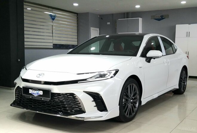 Toyota Camry-3