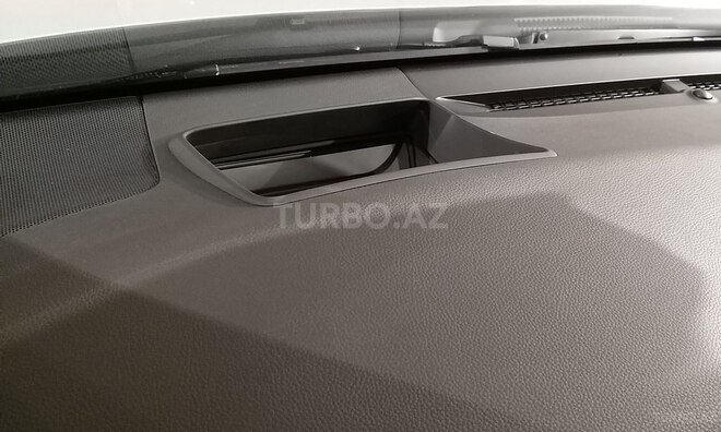 Toyota Camry-18