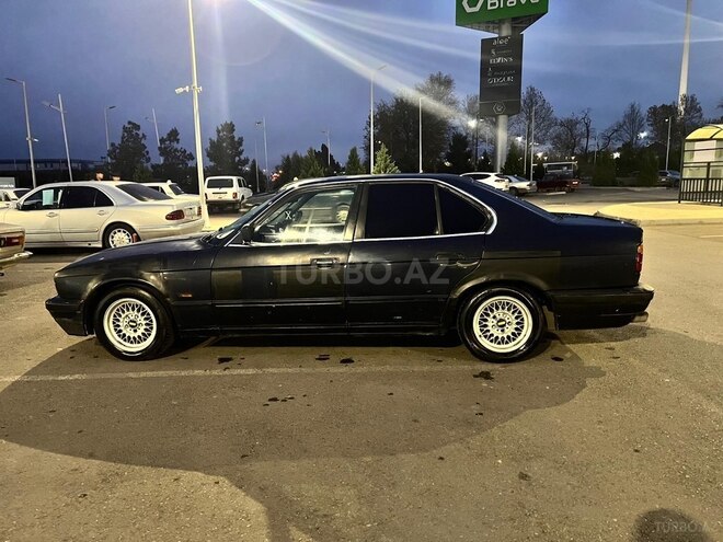 BMW 525 1989, 349,000 km - 2.5 l - Şəmkir