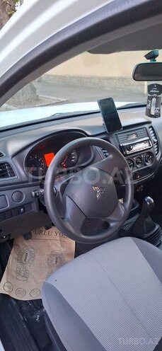 Mitsubishi L200 2021, 17,000 km - 2.5 л - Gəncə