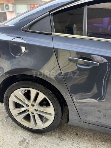 Chevrolet Cruze-7