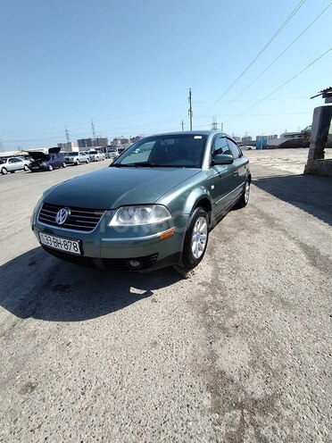 Volkswagen Passat 2003, 243,009 km - 1.8 l - Bakı