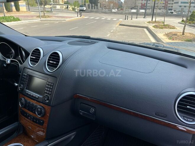 Mercedes GL 450 4MATIC 2007, 118,000 km - 4.7 l - Bakı