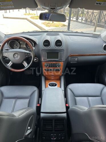 Mercedes GL 450 4MATIC 2007, 118,000 km - 4.7 l - Bakı