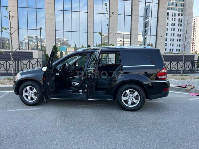 Mercedes GL 450 4MATIC 2007, 118,000 km - 4.7 l - Bakı