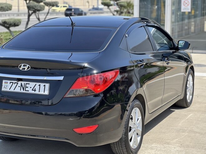 Hyundai Accent 2011, 228,000 km - 1.6 l - Bakı