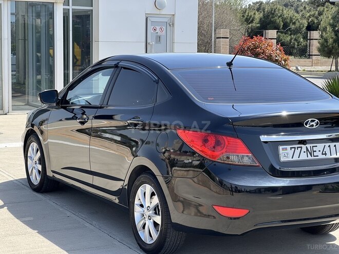 Hyundai Accent 2011, 228,000 km - 1.6 l - Bakı
