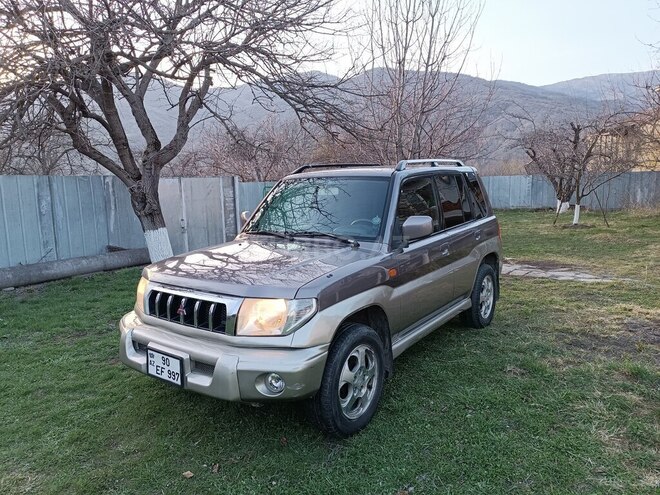 Mitsubishi Pajero io 1999, 417,000 km - 1.8 l - Bakı
