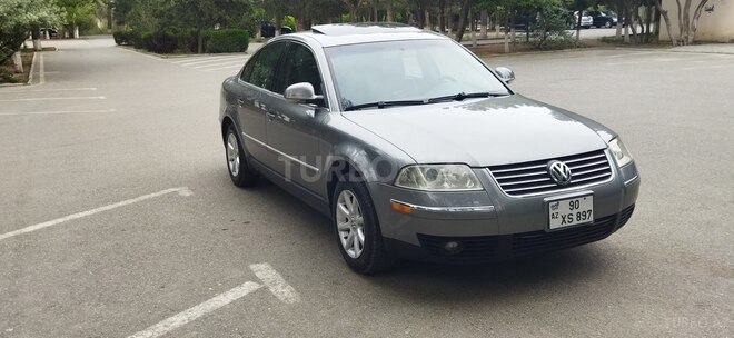 Volkswagen Passat 2004, 285,000 km - 1.8 л - Sumqayıt
