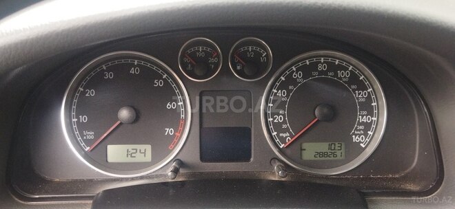Volkswagen Passat 2004, 285,000 km - 1.8 л - Sumqayıt