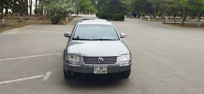 Volkswagen Passat 2004, 285,000 km - 1.8 л - Sumqayıt