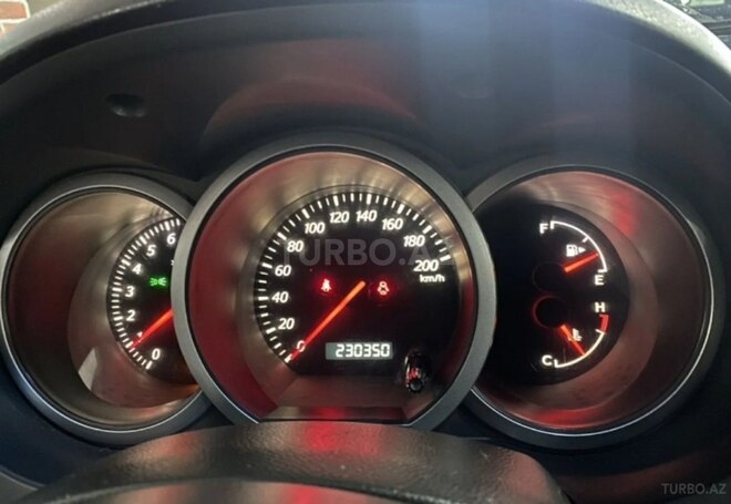 Suzuki Grand Vitara 2007, 230,000 km - 2.0 l - Bakı