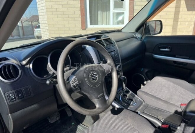 Suzuki Grand Vitara 2007, 230,000 km - 2.0 l - Bakı