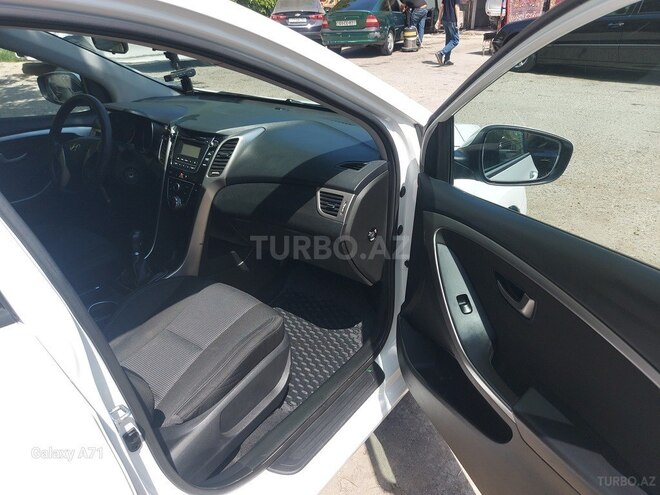 Hyundai i30 2016, 205,000 km - 1.4 л - Bakı