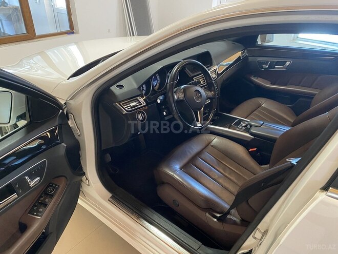 Mercedes E 220 d 2015, 189,100 km - 2.2 l - Bakı