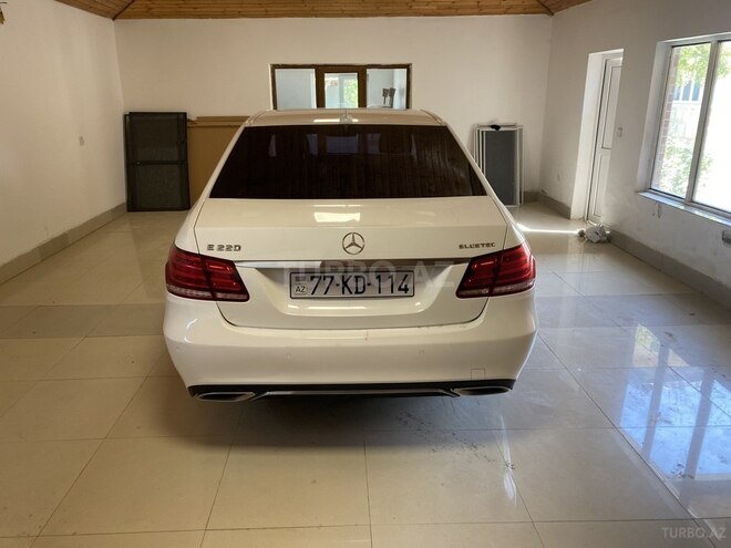 Mercedes E 220 d 2015, 189,100 km - 2.2 l - Bakı