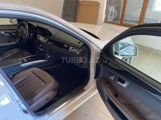 Mercedes E 220 d 2015, 189,100 km - 2.2 l - Bakı