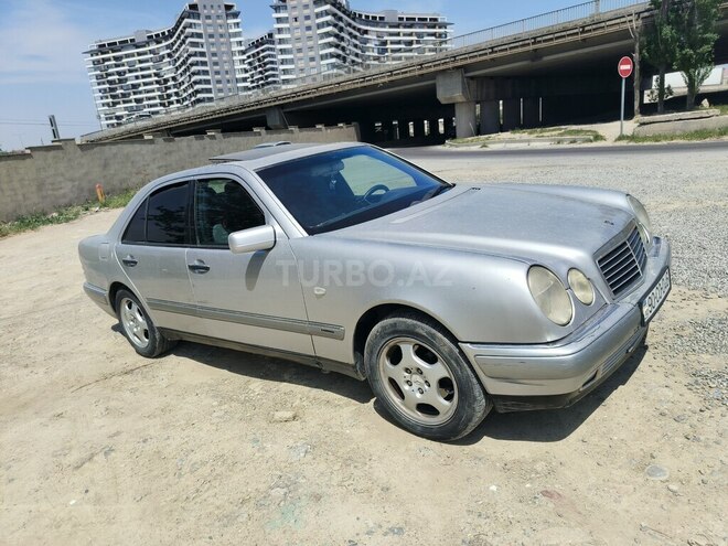 Mercedes E 230 1996, 305,326 km - 2.3 l - Bakı