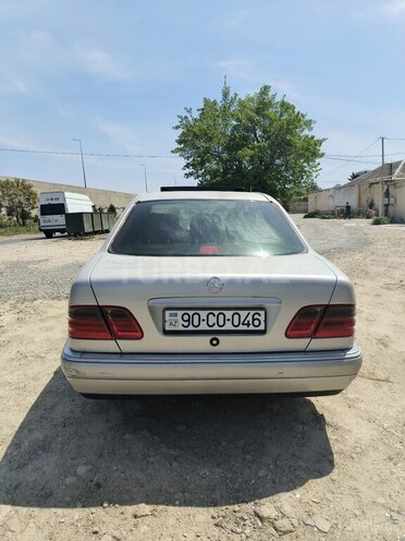 Mercedes E 230 1996, 305,326 km - 2.3 l - Bakı