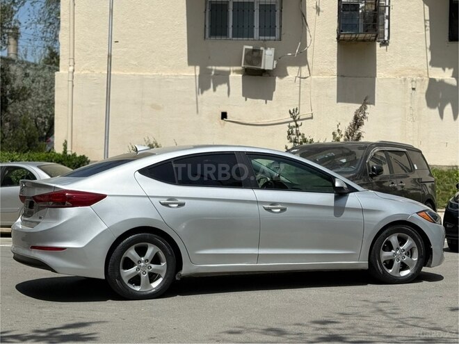 Hyundai Elantra 2017, 115,000 km - 2.0 l - Bakı