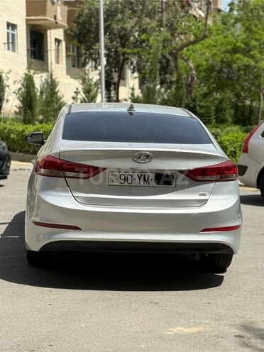 Hyundai Elantra 2017, 115,000 km - 2.0 l - Bakı