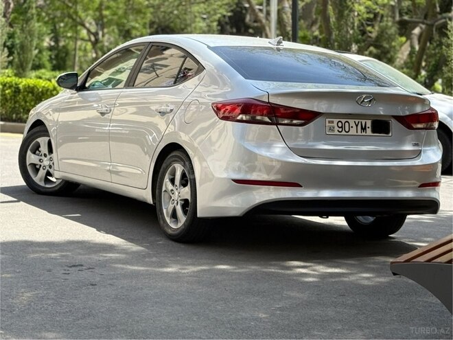 Hyundai Elantra 2017, 115,000 km - 2.0 l - Bakı
