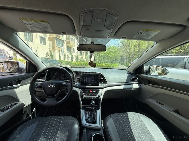 Hyundai Elantra 2017, 115,000 km - 2.0 l - Bakı